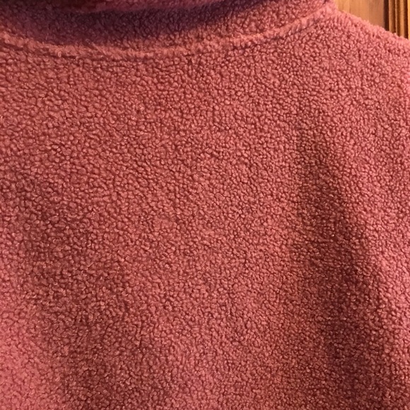 Pink fleece cropped sweatshirt from Loft - Picture 6 of 7